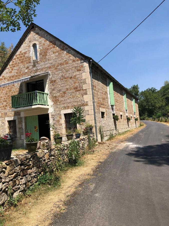 Gite De Coussane 2 Espalion Esterno foto